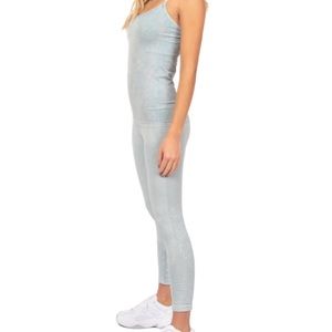 NWT Vita LA seamless leggings in Dusty Denim